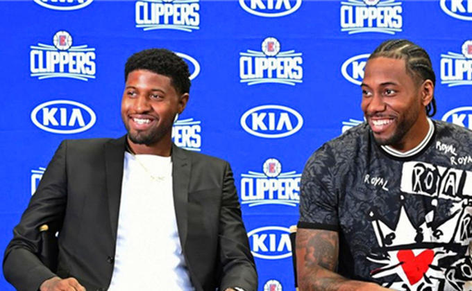 瓦拉内：膝盖受伤影响了我的职业生涯，我一直带着疼痛踢球（瓦拉内：长期膝伤影响我的职业生涯，我一直忍痛出战）